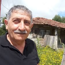 author-image